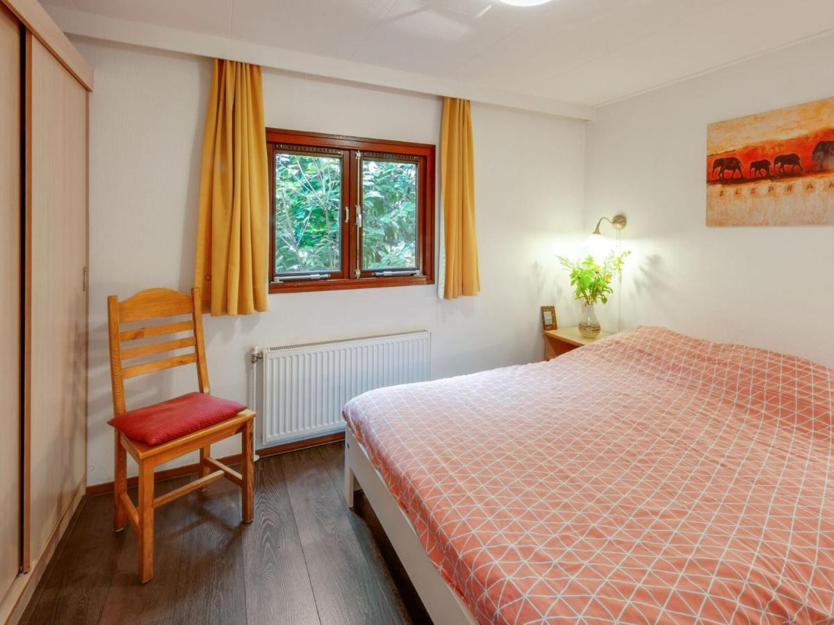 Tasteful Chalet Near Ommen For Family Stegeren Esterno foto
